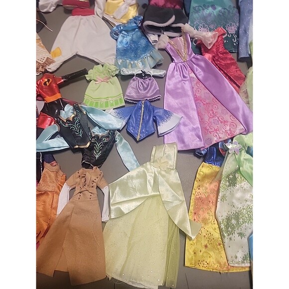 Disney Prince & Princess Doll Clothes Lot Ariel Frozen Cinderella etc Outfits - Picture 15 of 16